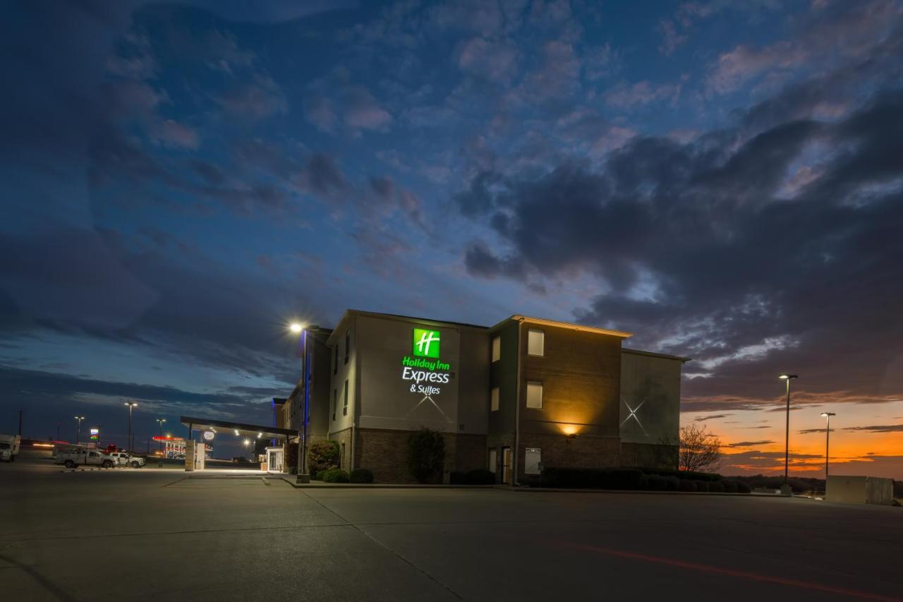 Holiday Inn Express & Suites N Waco Area - West By Ihg Bagian luar foto