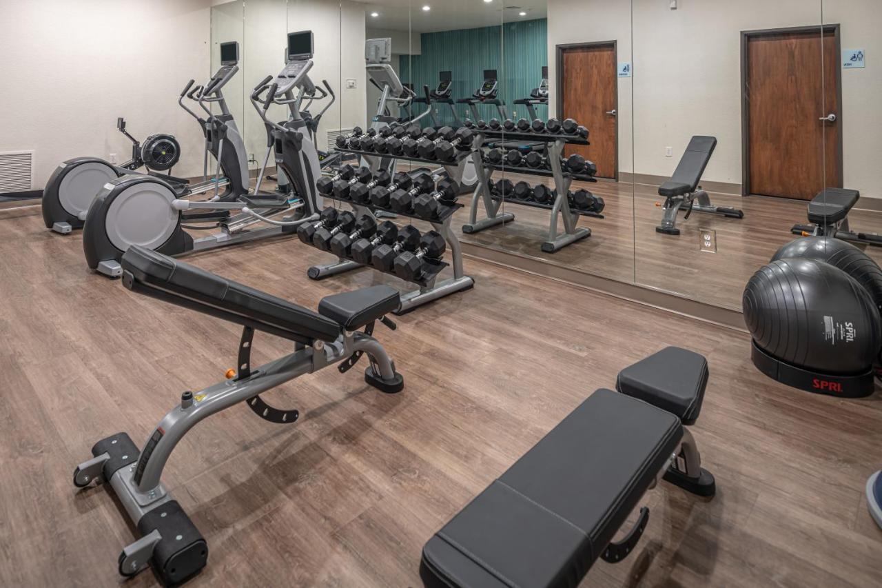 Holiday Inn Express & Suites N Waco Area - West By Ihg Bagian luar foto