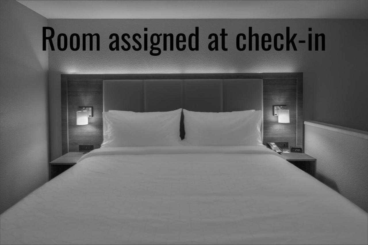 Holiday Inn Express & Suites N Waco Area - West By Ihg Bagian luar foto